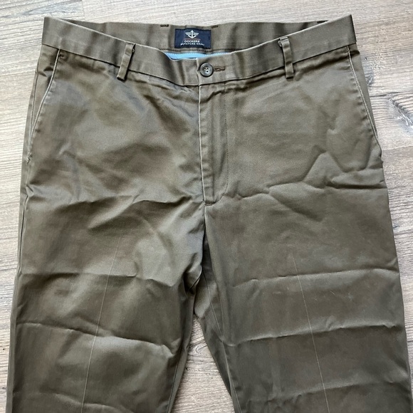 Dockers Signature Khakis Straight Fit Men's 34x30 Versatile Pants Work Office - Picture 4 of 6